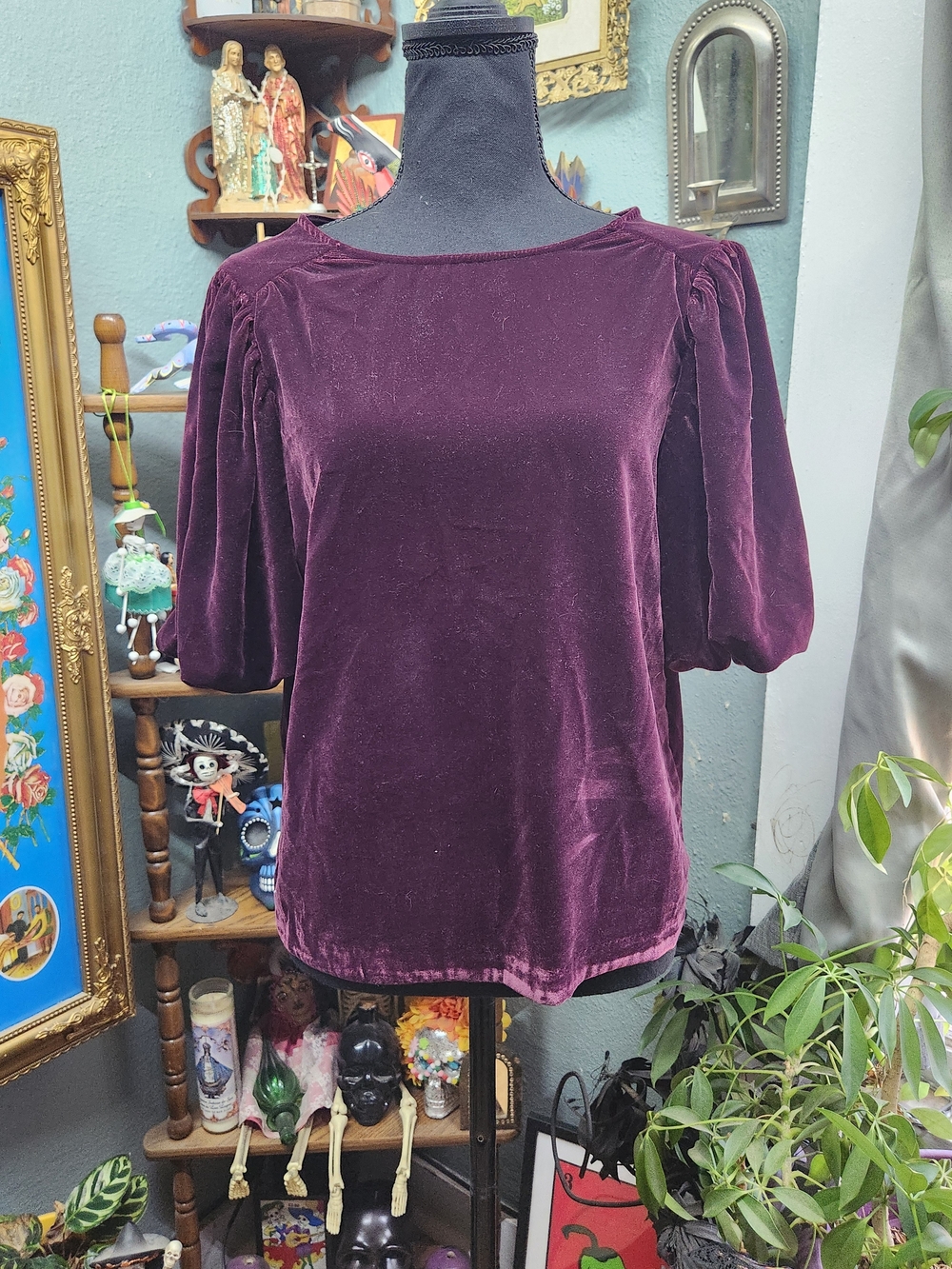 GAP Velvet Puff-Sleeve Blouse in Plum